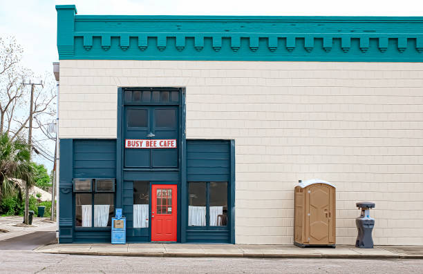 Best Affordable portable toilet rental  in Stoughton, WI